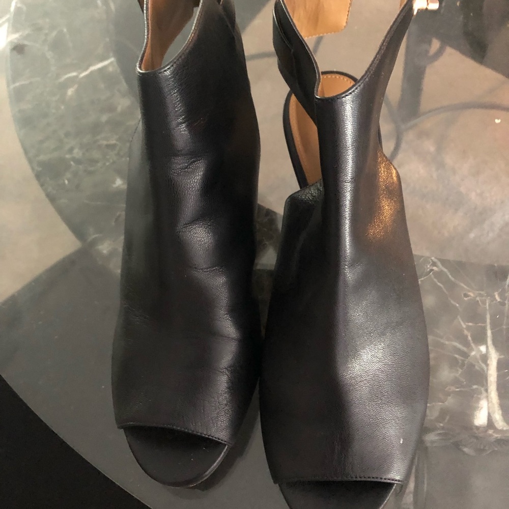 Coach Sandals